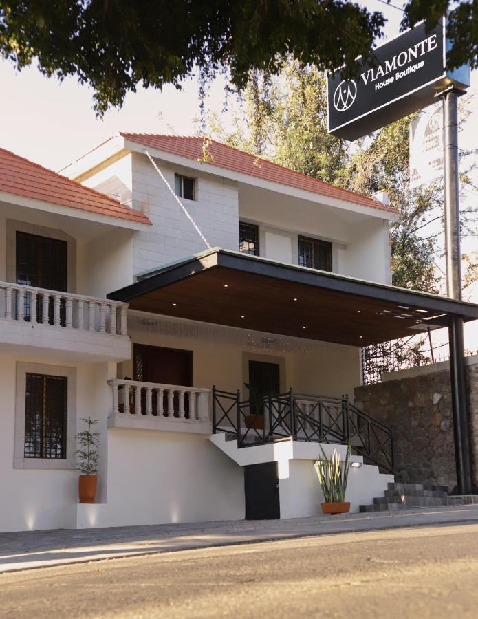 Готель Viamonte House Boutique Леон Екстер'єр фото